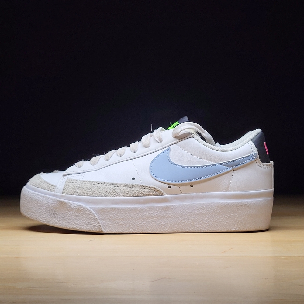 Womens Nike BLAZER LOW PLATFORM / 5.5